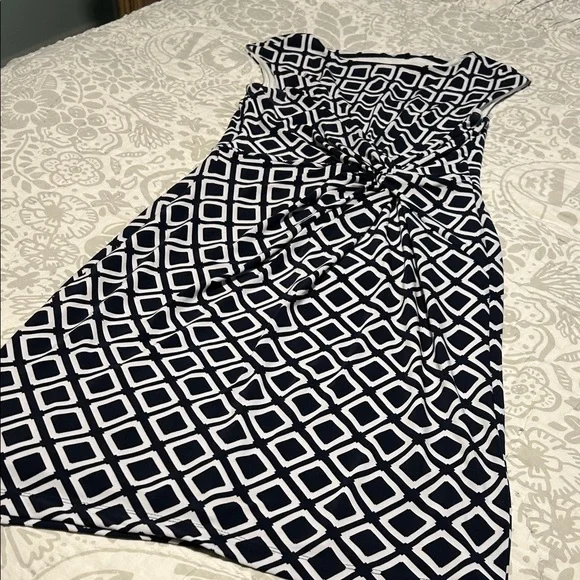 Ralph Lauren Blue and White Geometric Midi Dress - Picture 4 of 10